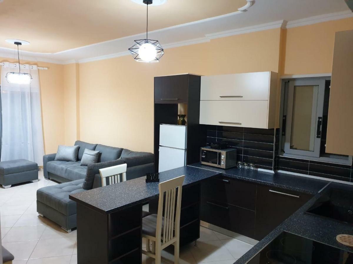 Ann'Apartment Orikum Ngoại thất bức ảnh