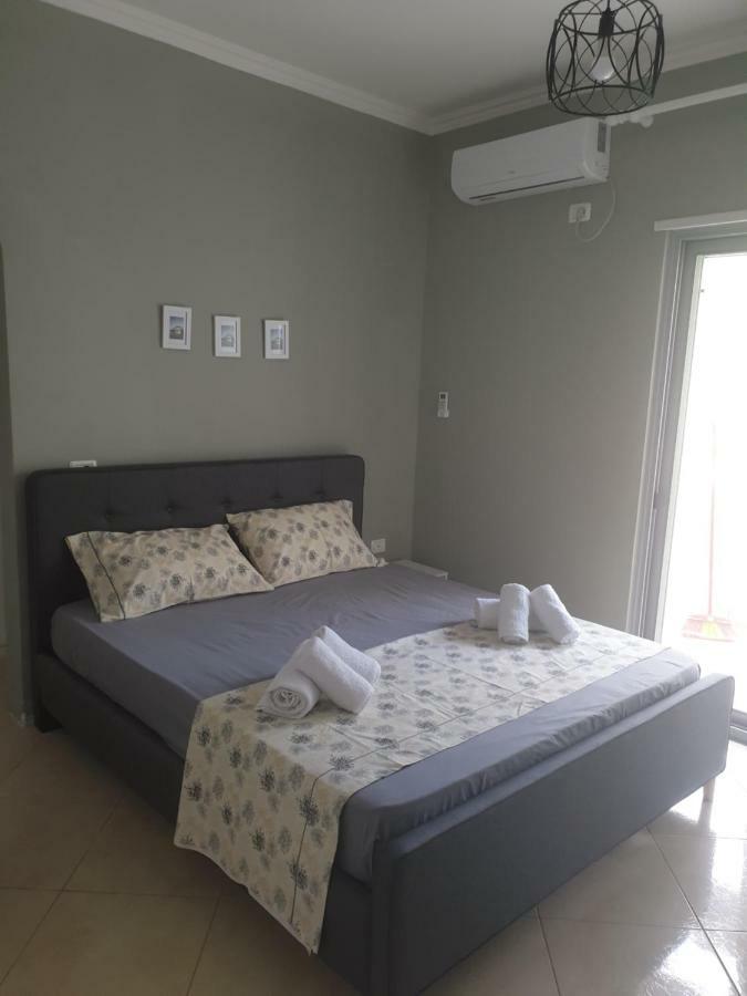 Ann'Apartment Orikum Ngoại thất bức ảnh